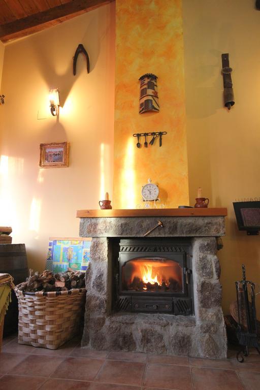 Casa Rural Luna Rosa Lancharejo Bagian luar foto