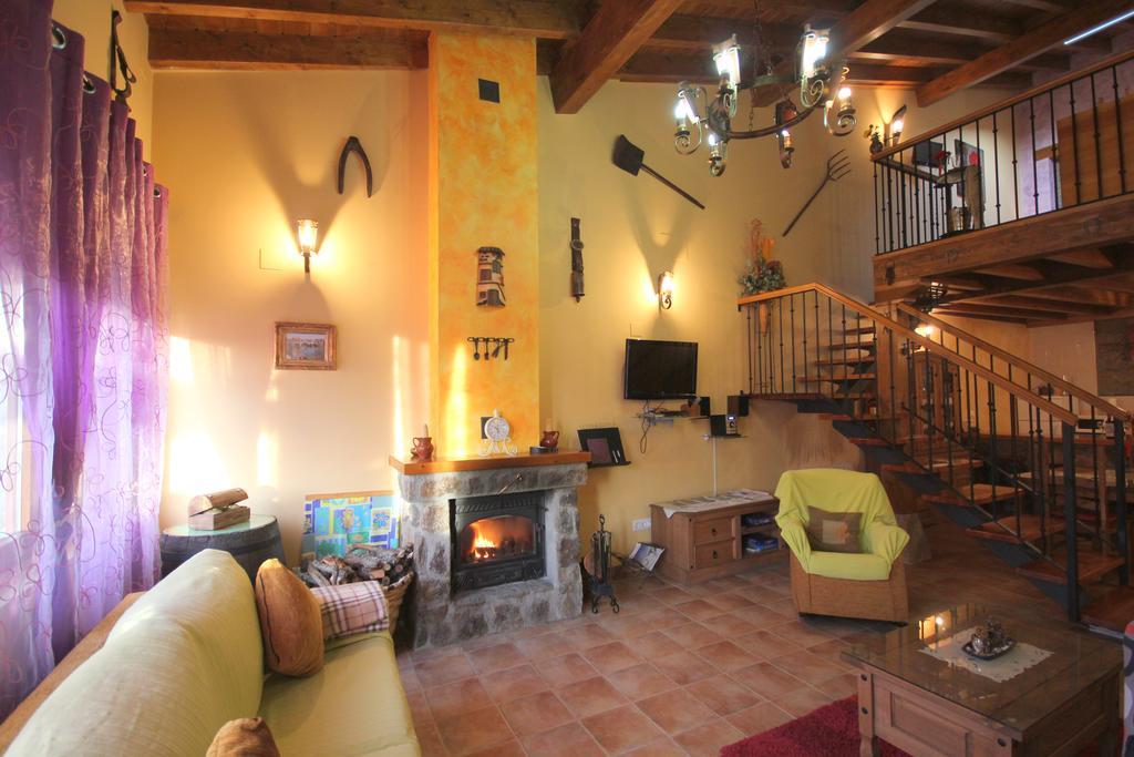 Casa Rural Luna Rosa Lancharejo Bagian luar foto