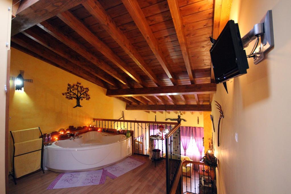 Casa Rural Luna Rosa Lancharejo Bagian luar foto